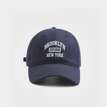 Кепка: «Brooklyn»